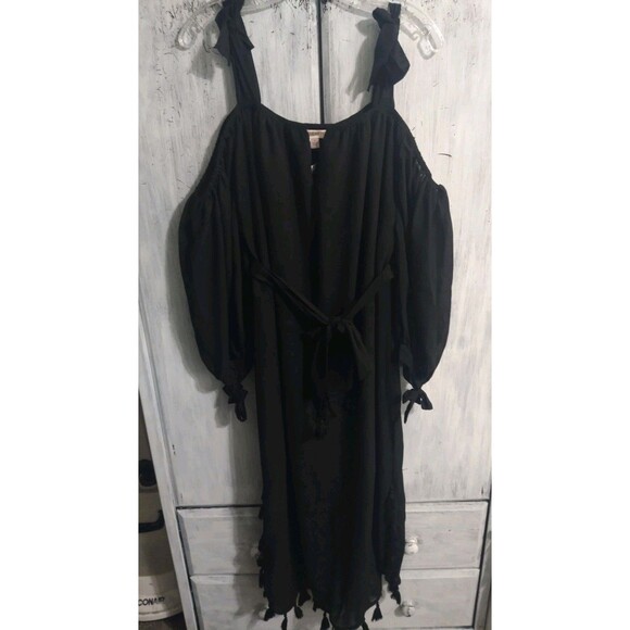 Red Carter Maxi Fringe Cold Shoulder Dress Bk Md Boho Beachy Cottagecor Feminine - Picture 1 of 10